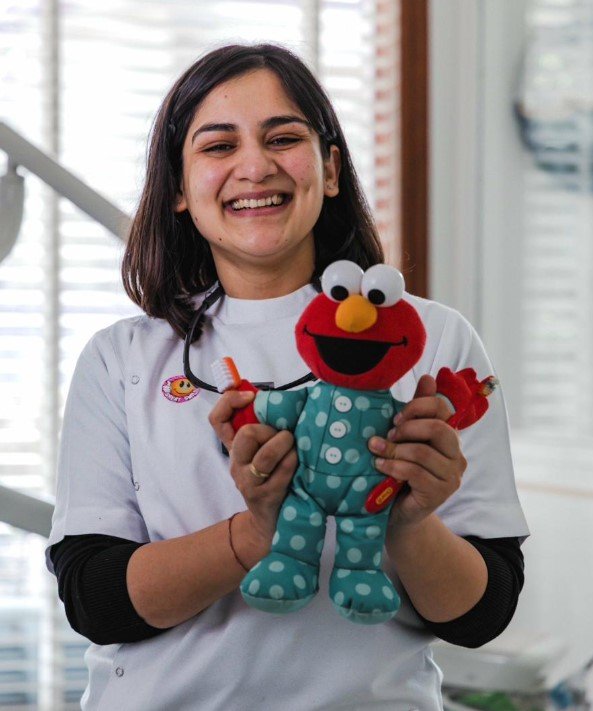 Dr. Reetica Sharma, Gold Medalist paediatric dentist at Tricity Smiles Chandigarh